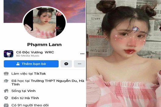 Trúc Mai liếm dương vật như ăn snack